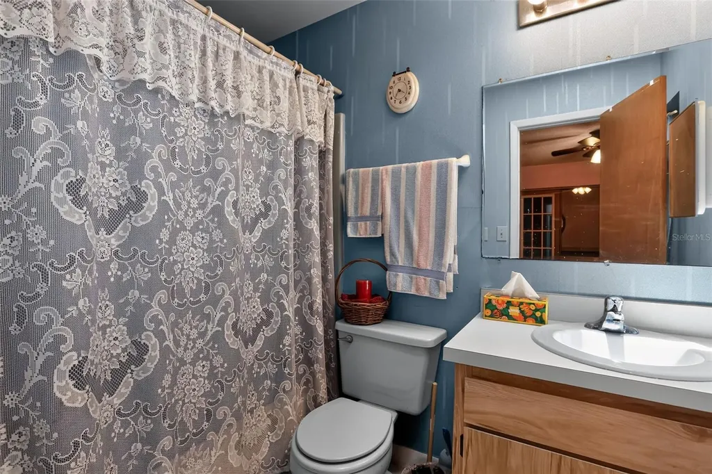2651 Sample Street Kissimmee FL 34744