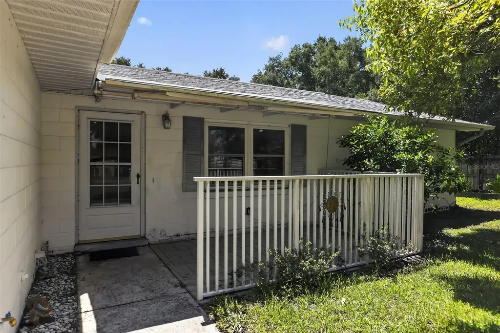 2651 Sample Street Kissimmee FL 34744