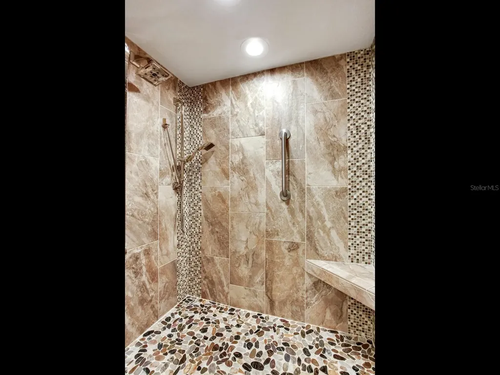 4141 Bayshore Boulevard Tampa FL 33611