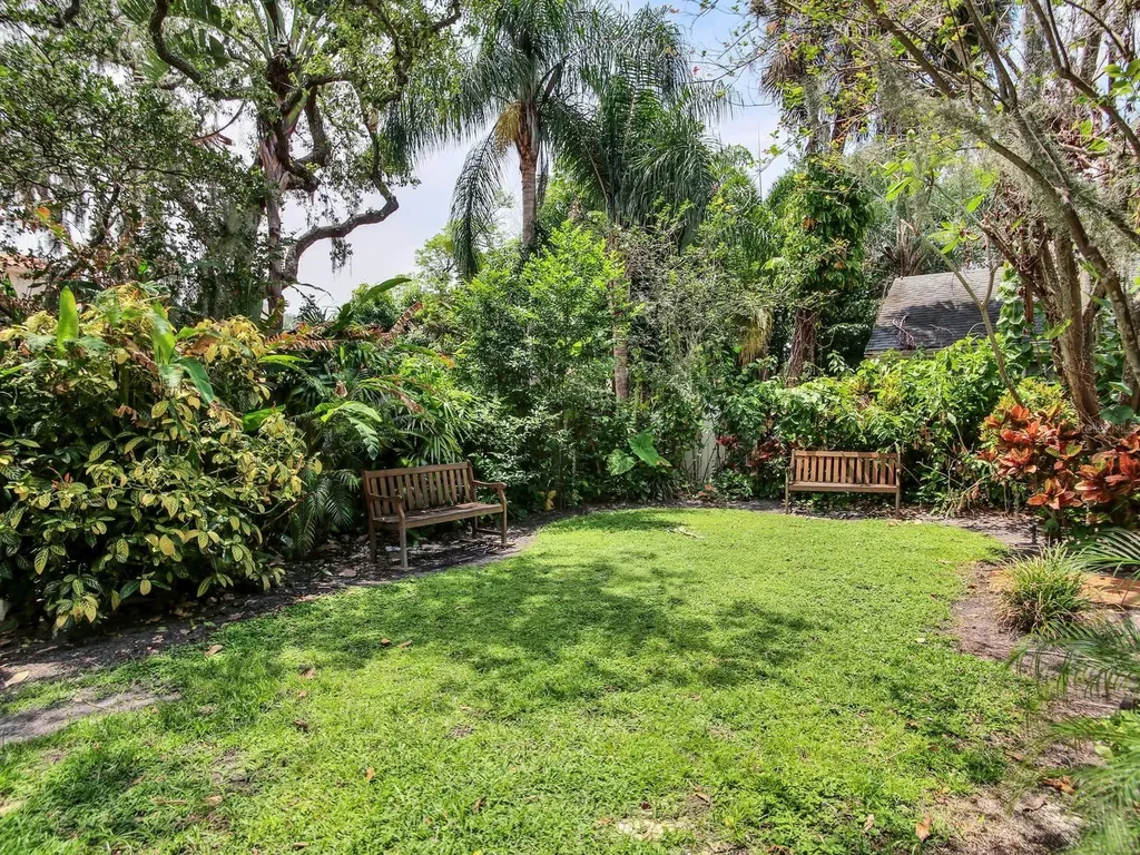 4141 Bayshore Boulevard Tampa FL 33611