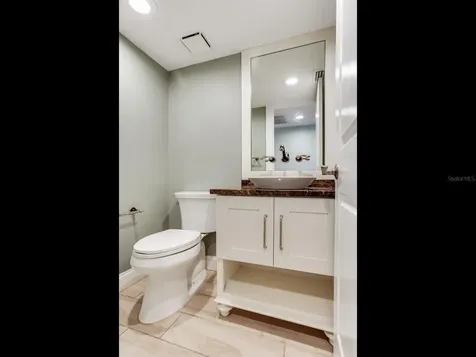 4141 Bayshore Boulevard Tampa FL 33611