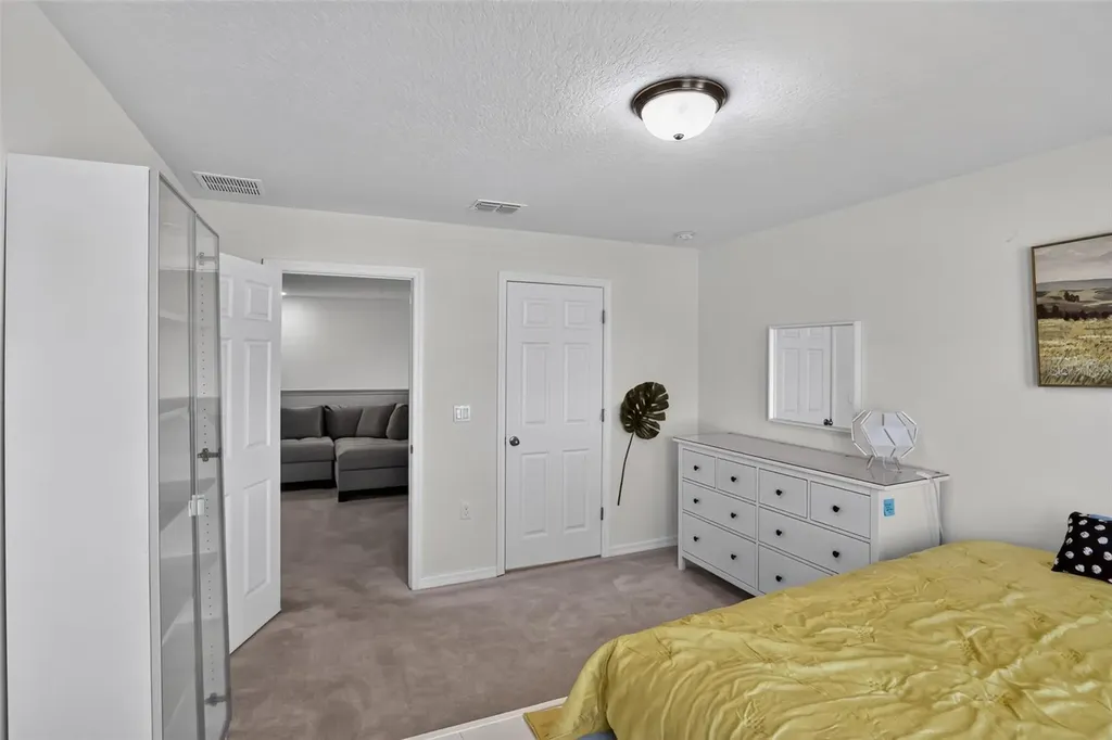 3145 Jade Tree Point Oviedo FL 32765