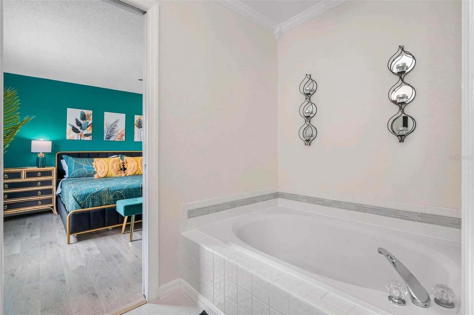 12692 Pineway Drive Largo FL 33773