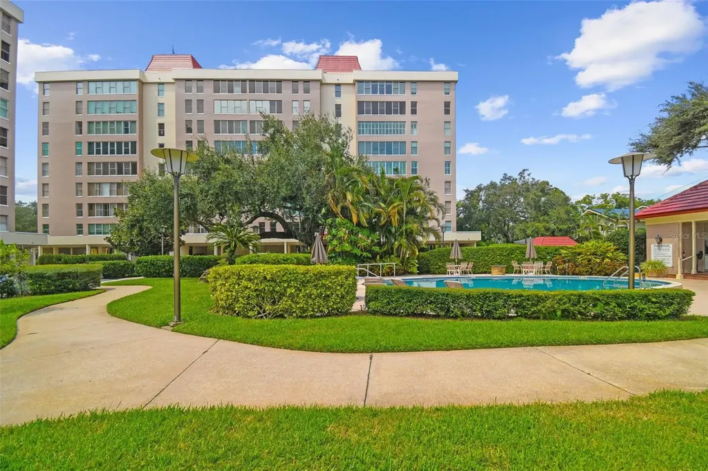 2403 S Ardson Place Tampa FL 33629