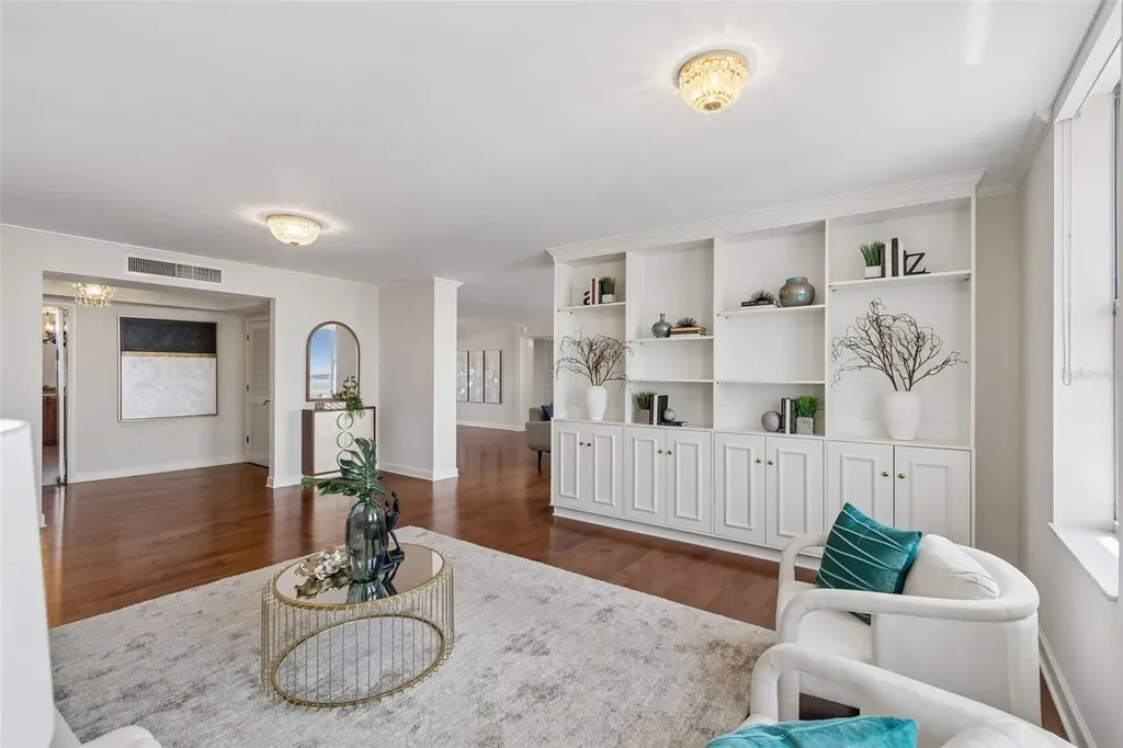 2403 S Ardson Place Tampa FL 33629