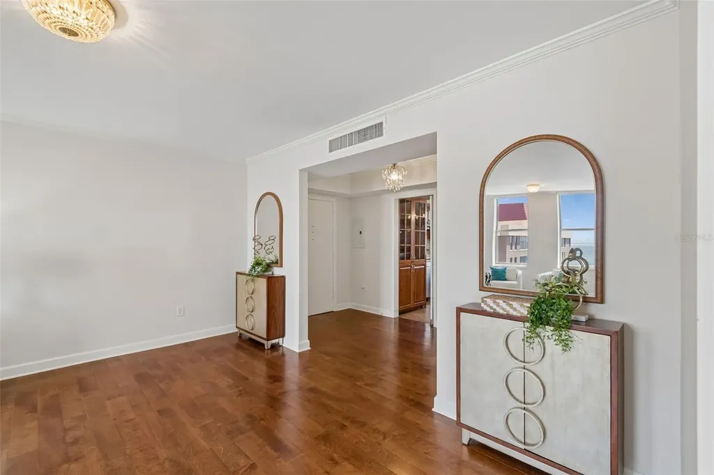 2403 S Ardson Place Tampa FL 33629