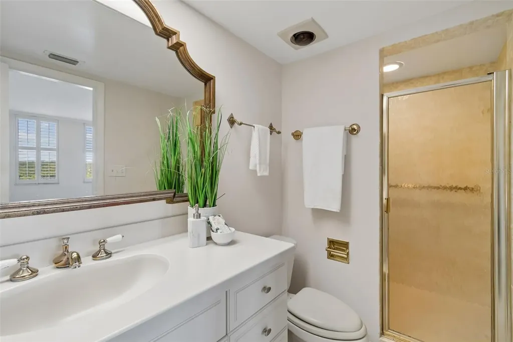 2403 S Ardson Place Tampa FL 33629