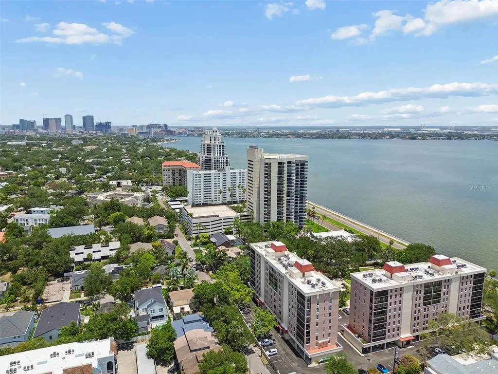 2403 S Ardson Place Tampa FL 33629