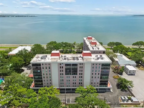 2403 S Ardson Place Tampa FL 33629