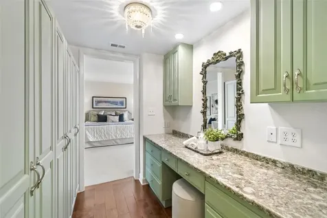 2403 S Ardson Place Tampa FL 33629