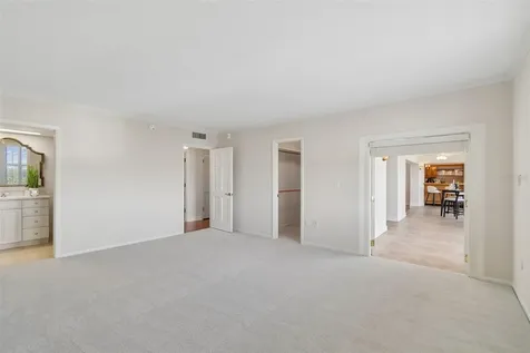 2403 S Ardson Place Tampa FL 33629