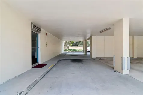 2403 S Ardson Place Tampa FL 33629
