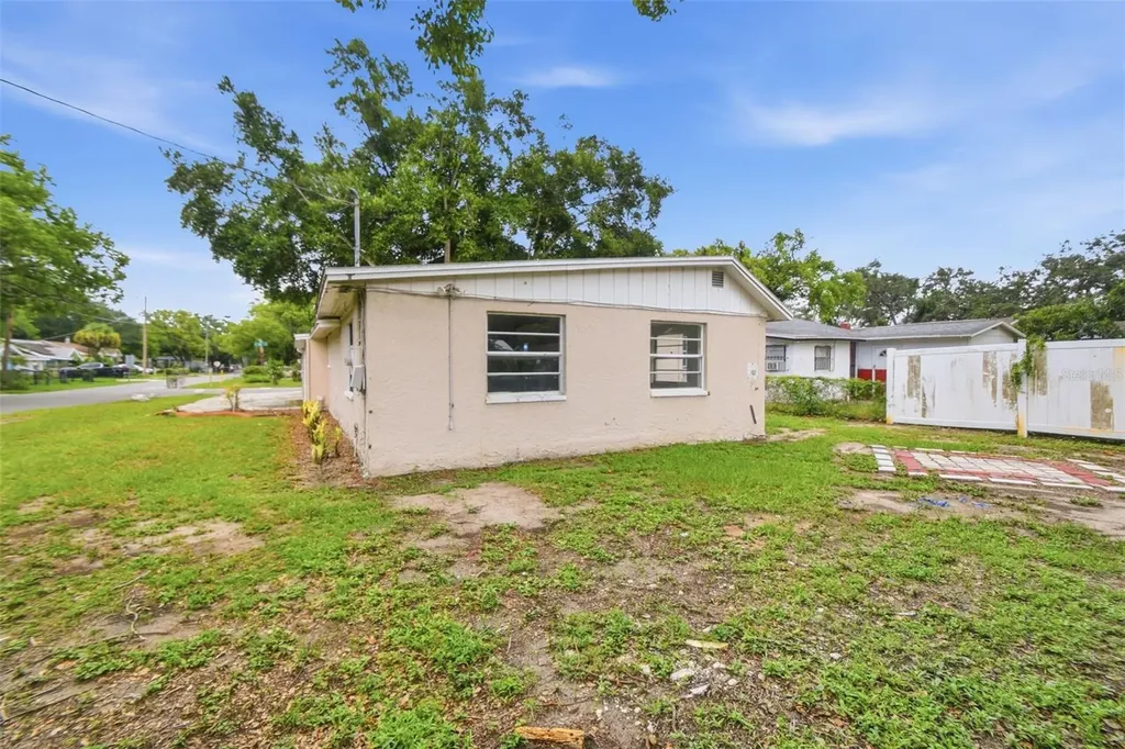 4222 N 14th Street Tampa FL 33603