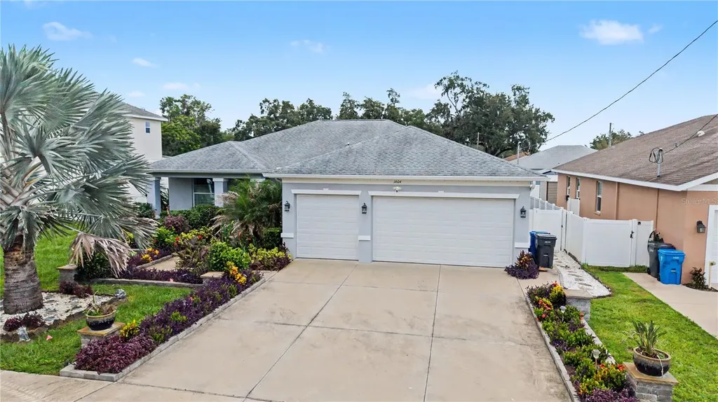 1604 Main Street Valrico FL 33594