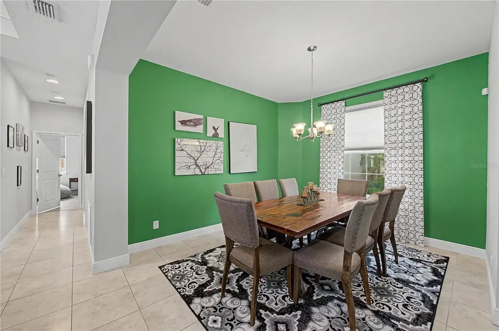 1604 Main Street Valrico FL 33594