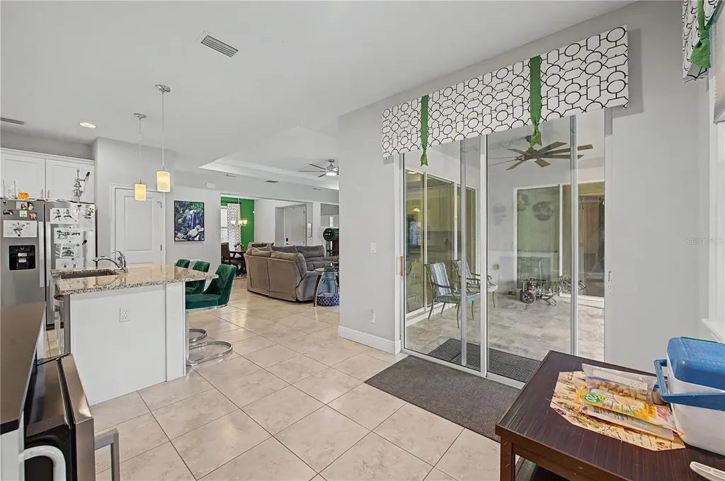 1604 Main Street Valrico FL 33594