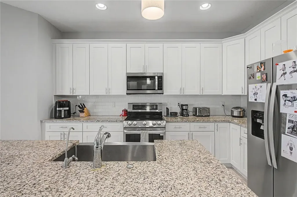 1604 Main Street Valrico FL 33594