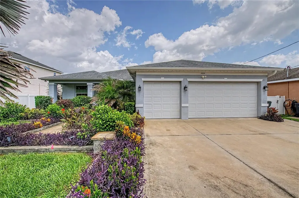 1604 Main Street Valrico FL 33594