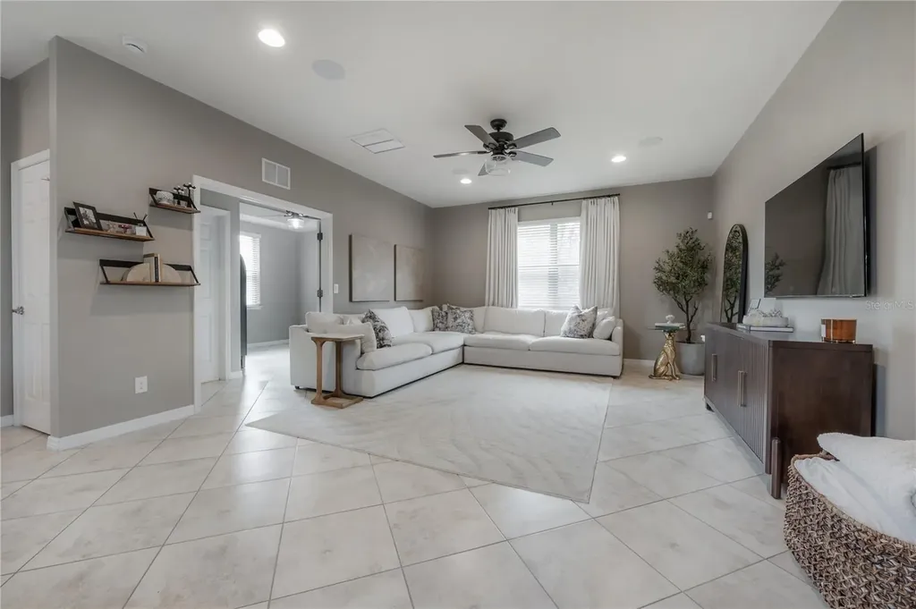 9310 Blueberry Ash Circle Riverview FL 33578