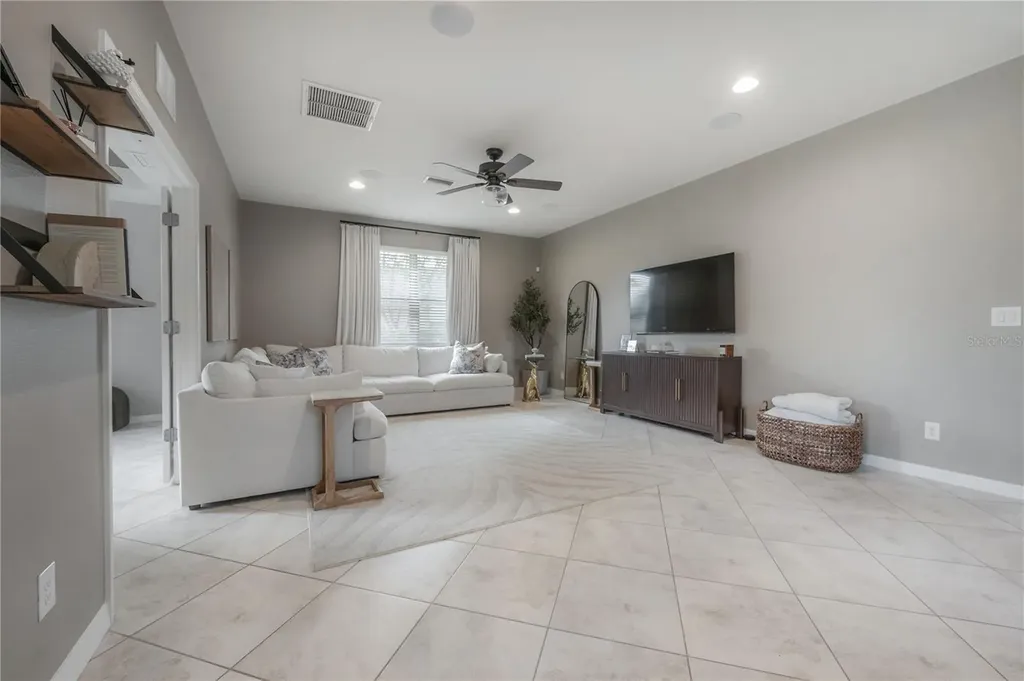 9310 Blueberry Ash Circle Riverview FL 33578