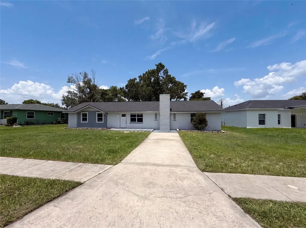 1044 E Lombardy Drive Deltona FL 32725