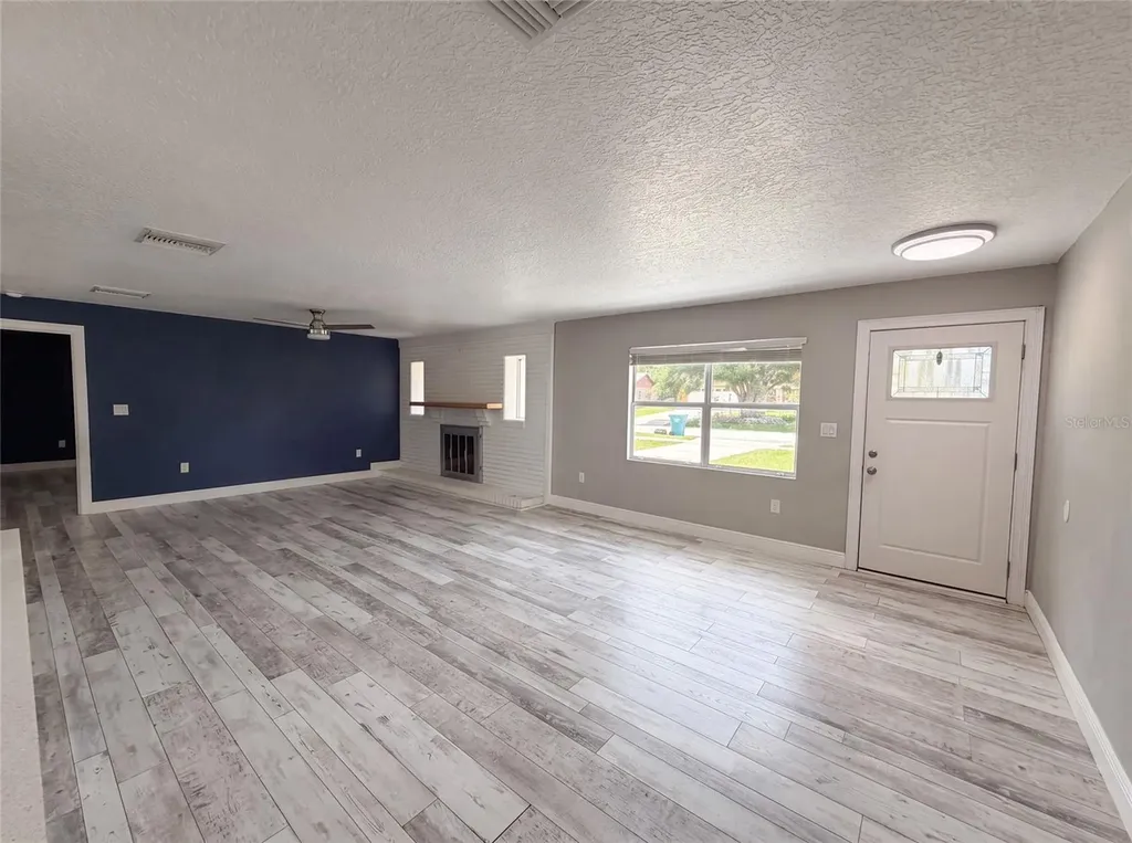 1044 E Lombardy Drive Deltona FL 32725