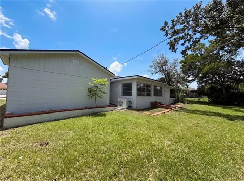 1044 E Lombardy Drive Deltona FL 32725
