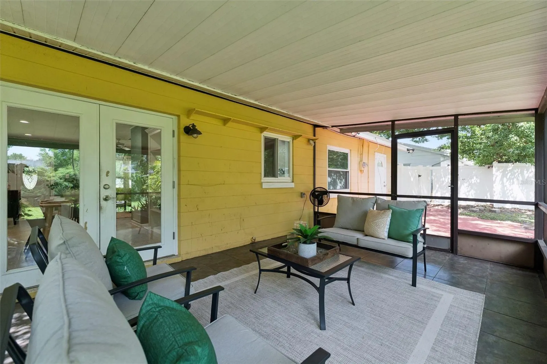 618 Burke Street Altamonte Springs FL 32701