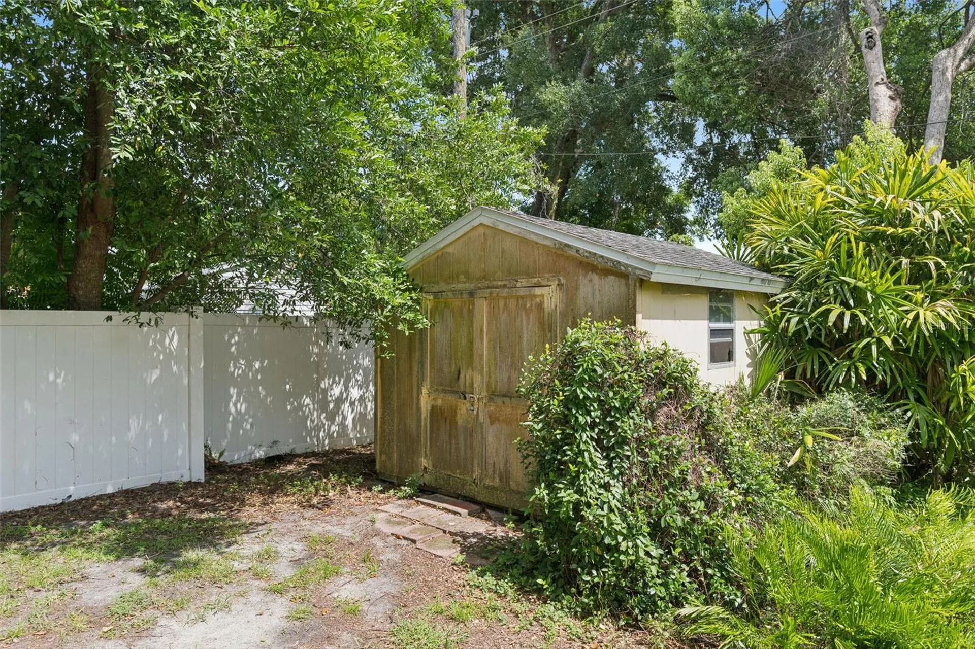 618 Burke Street Altamonte Springs FL 32701