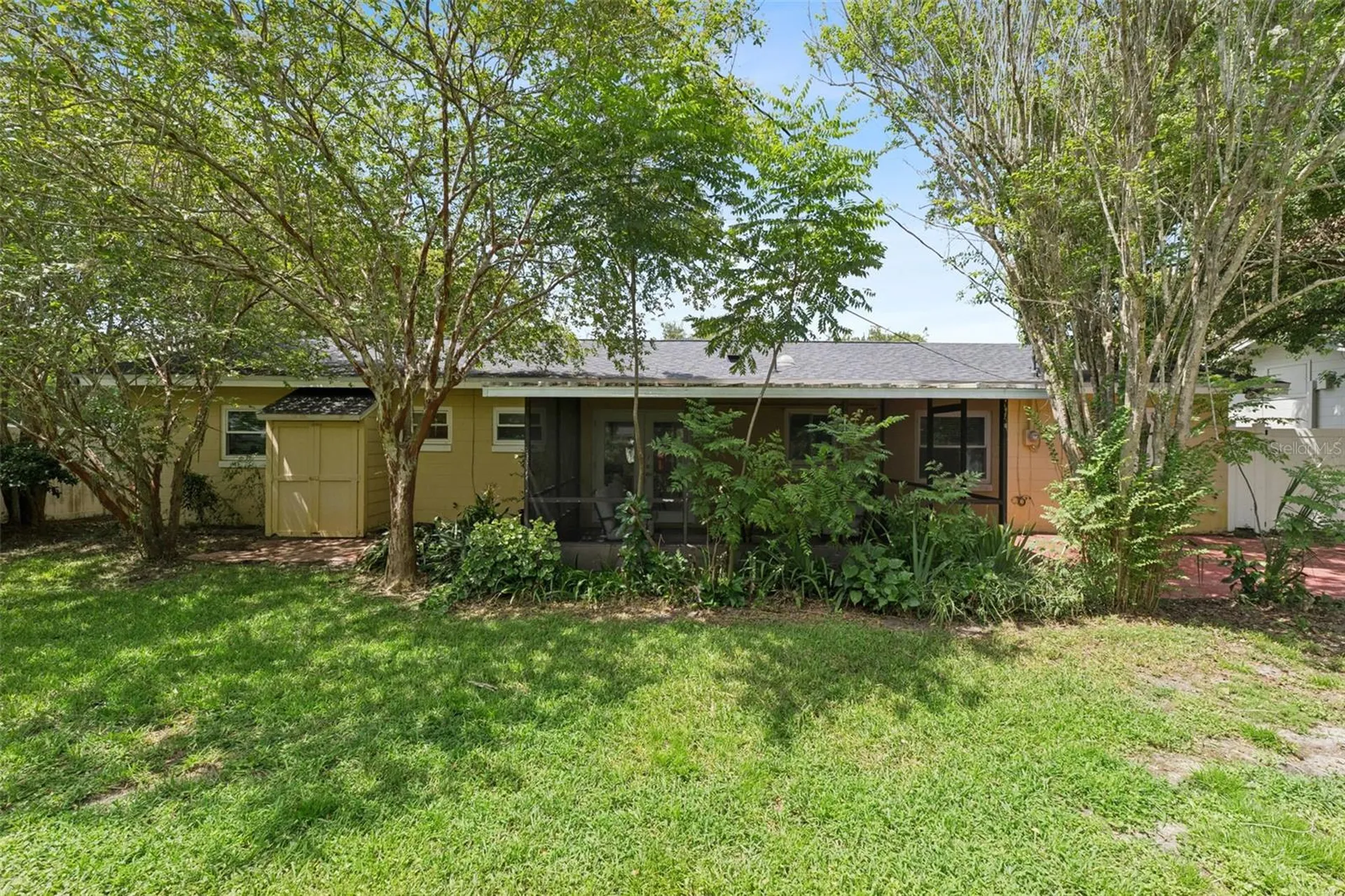 618 Burke Street Altamonte Springs FL 32701