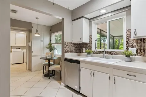 618 Burke Street Altamonte Springs FL 32701