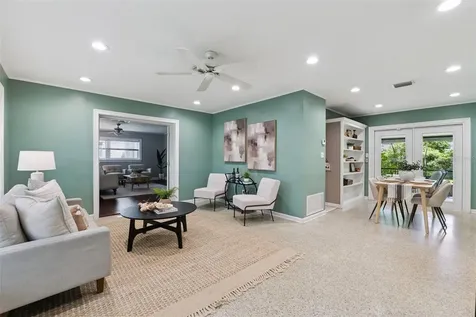 618 Burke Street Altamonte Springs FL 32701