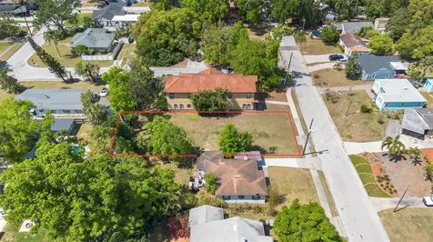 202 E Esther Street Orlando FL 32806