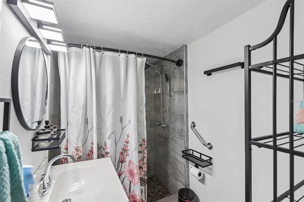521 S 9th Street Crescent City FL 32112