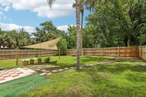 521 S 9th Street Crescent City FL 32112