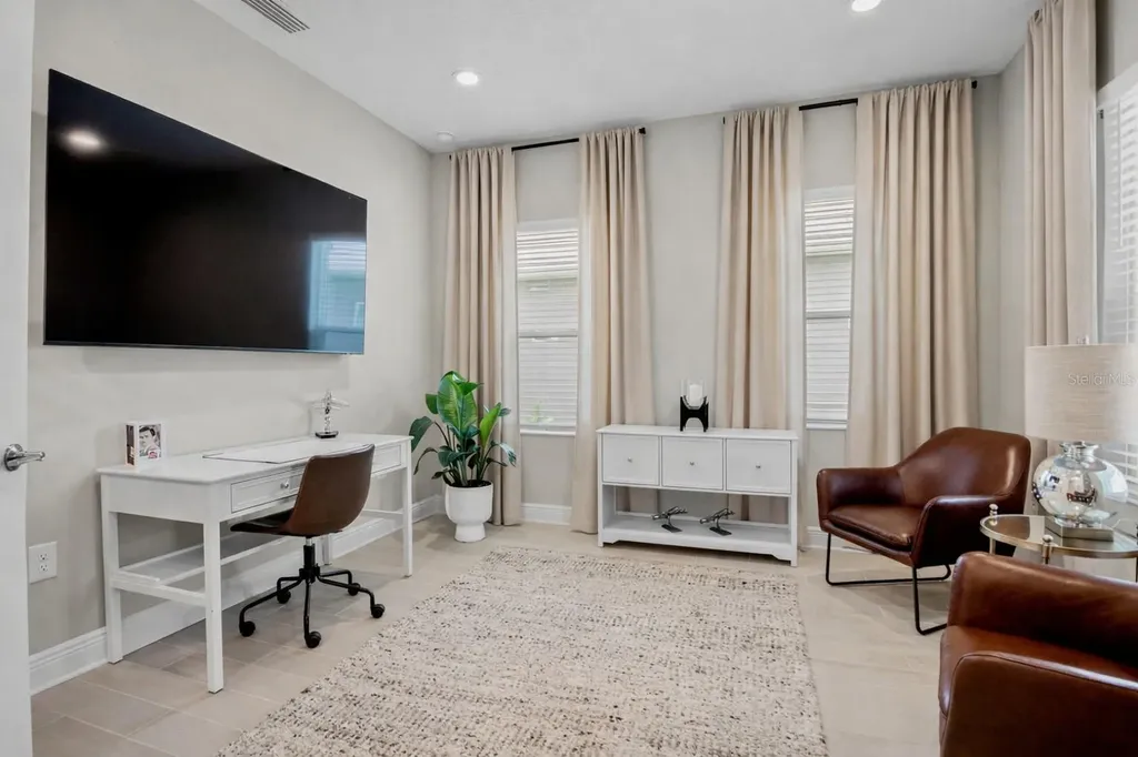 8091 Anthirium Loop Sarasota FL 34240