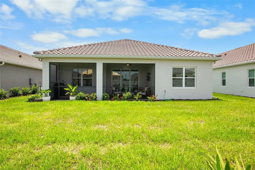 8091 Anthirium Loop Sarasota FL 34240