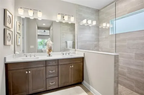 8091 Anthirium Loop Sarasota FL 34240