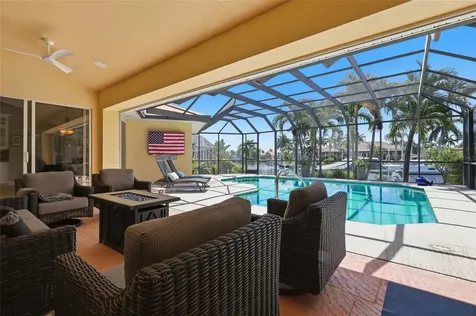 1233 Sea Breeze Court Punta Gorda FL 33950