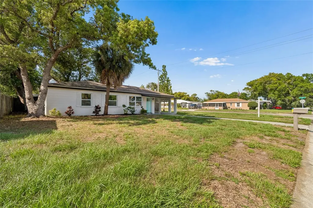 4001 W Rogers Avenue Tampa FL 33611