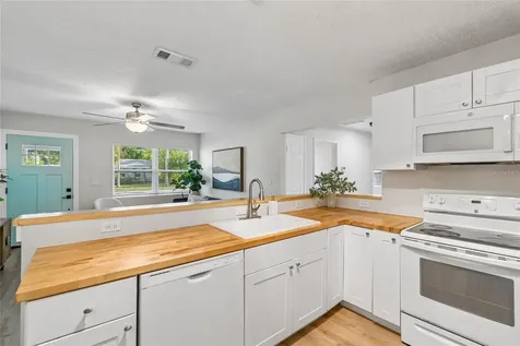 4001 W Rogers Avenue Tampa FL 33611
