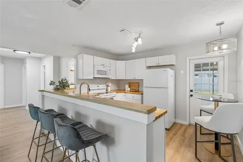 4001 W Rogers Avenue Tampa FL 33611