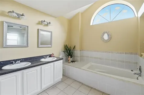 642 Madrid Drive Kissimmee FL 34758