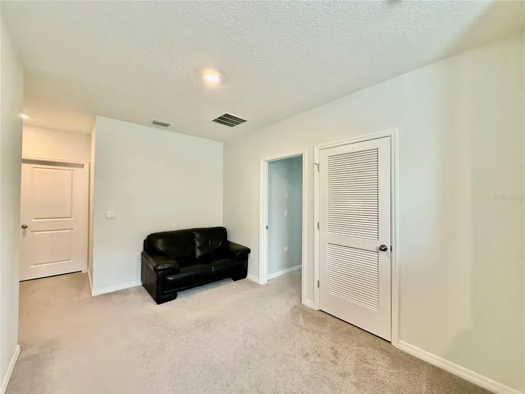 30807 Penny Surf Loop Wesley Chapel FL 33545