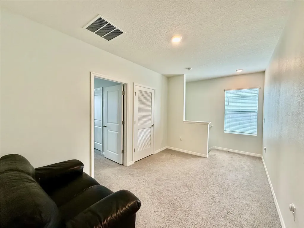 30807 Penny Surf Loop Wesley Chapel FL 33545