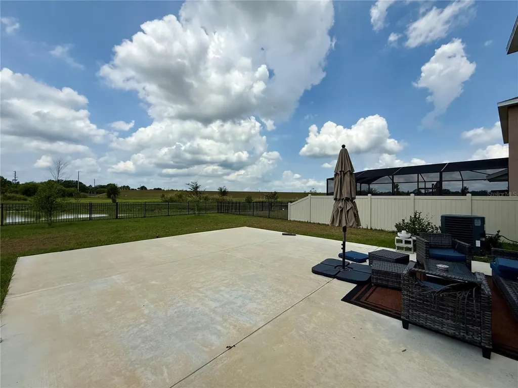 30807 Penny Surf Loop Wesley Chapel FL 33545