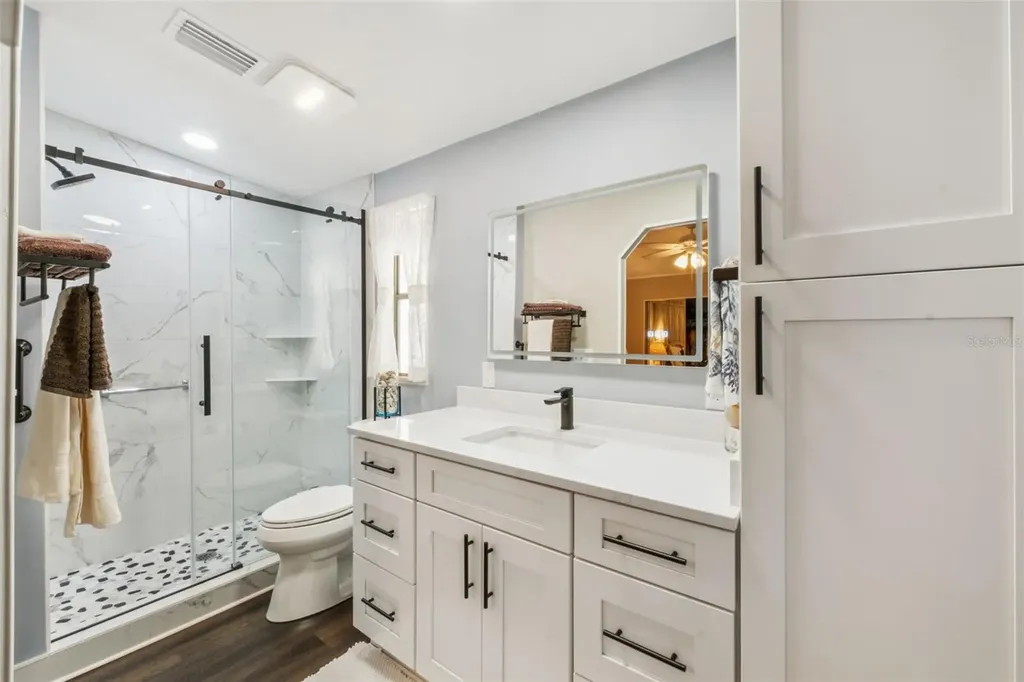 301 Lakeview Drive Osteen FL 32764