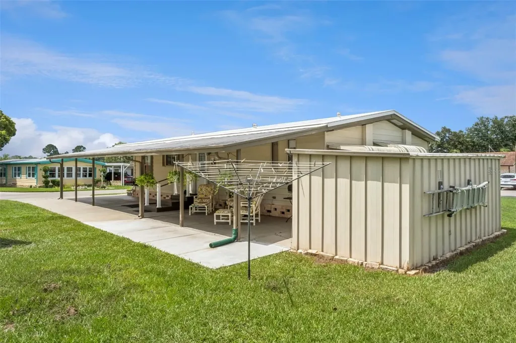 301 Lakeview Drive Osteen FL 32764