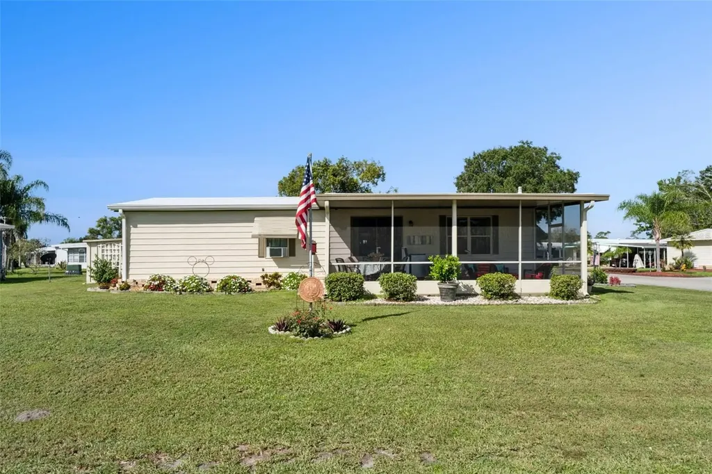 301 Lakeview Drive Osteen FL 32764
