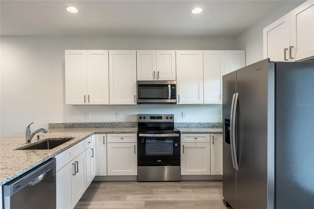 5377 Vista Lago Drive Orlando FL 32811